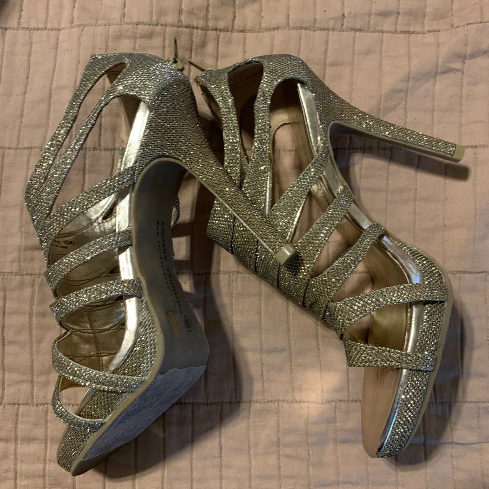 GONE AT MIDNIGHT - Chinese Laundry Gold Sandal Heels - Size 10